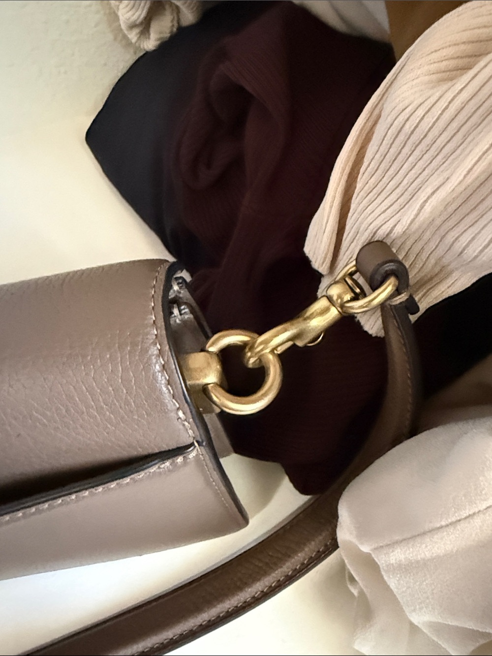 COACH Taupe/Brown Leather Tabby 20 Crossbody with Gold Hardware - Picture 8 of 10
